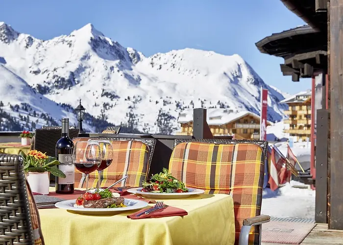 康拉丁酒店 4* 库哈台